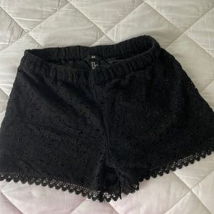 H&M lace shorts size XS
